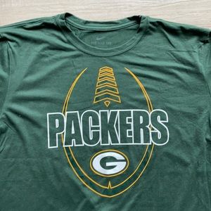 NWT Nike Green Bay Packers NFL Football Dry Standard Fit Polyester Green T-Shirt